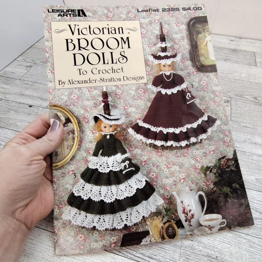 Victorian Broom Dolls to Crochet Leisure Arts 2325‎ Vtg 1992 Craft Patterns